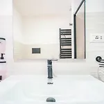 Sunscape Center בית הארחה 4*