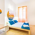 Sunscape Center בית הארחה קליארי