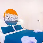 בית הארחה Sunscape Center