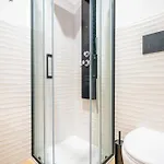 Sunscape Center בית הארחה 4*